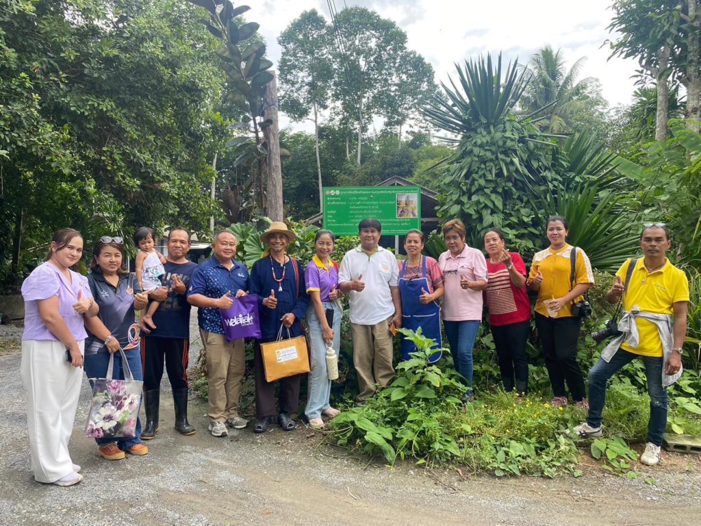 ส่วนสื่อสารองค์กร ร่วมกับ NBT ถ่ายระเบียงใต้ ภายใต้โครงการ อพ.สธ.