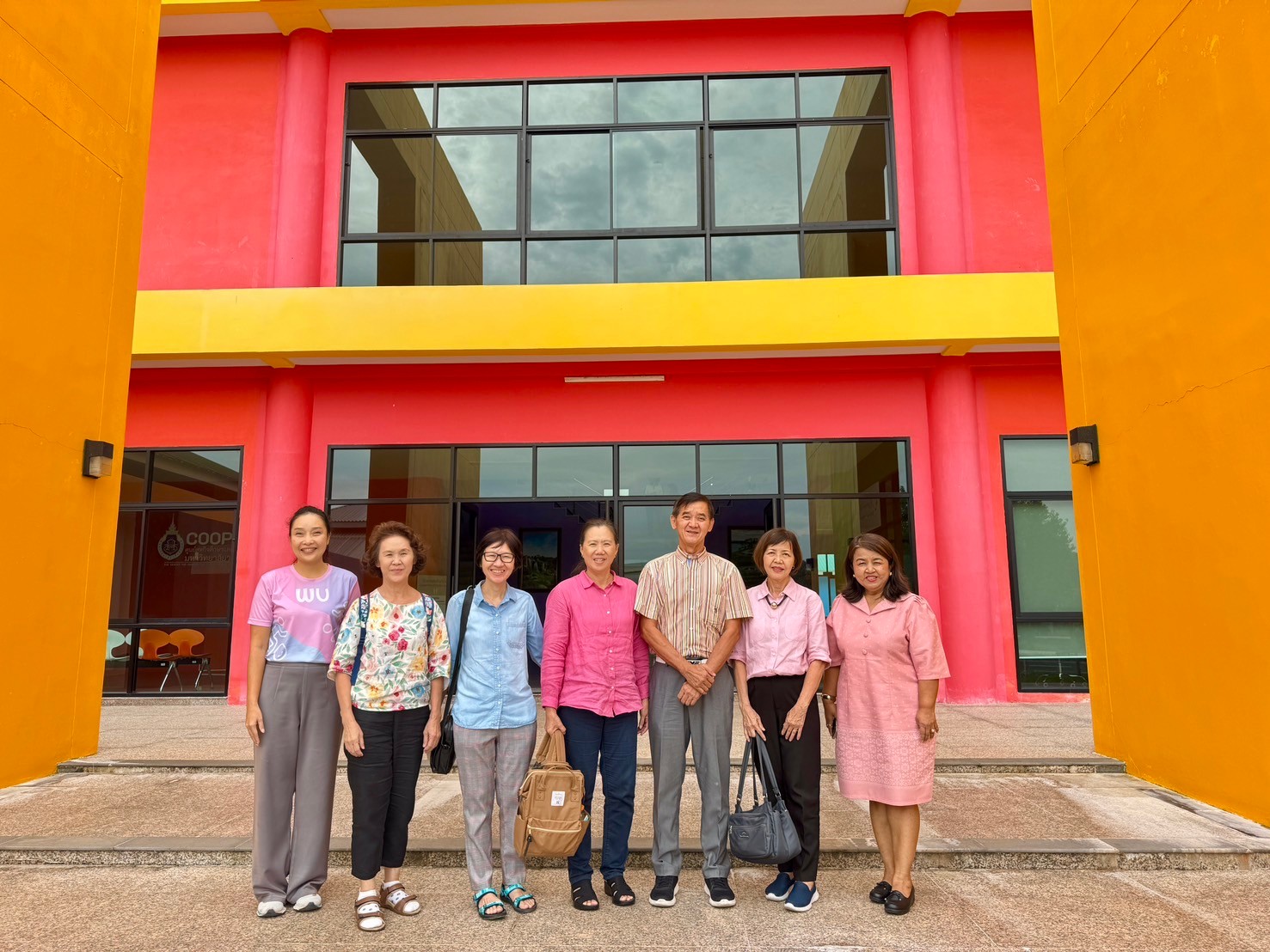 DCC Welcomes Delegation from Bangkok