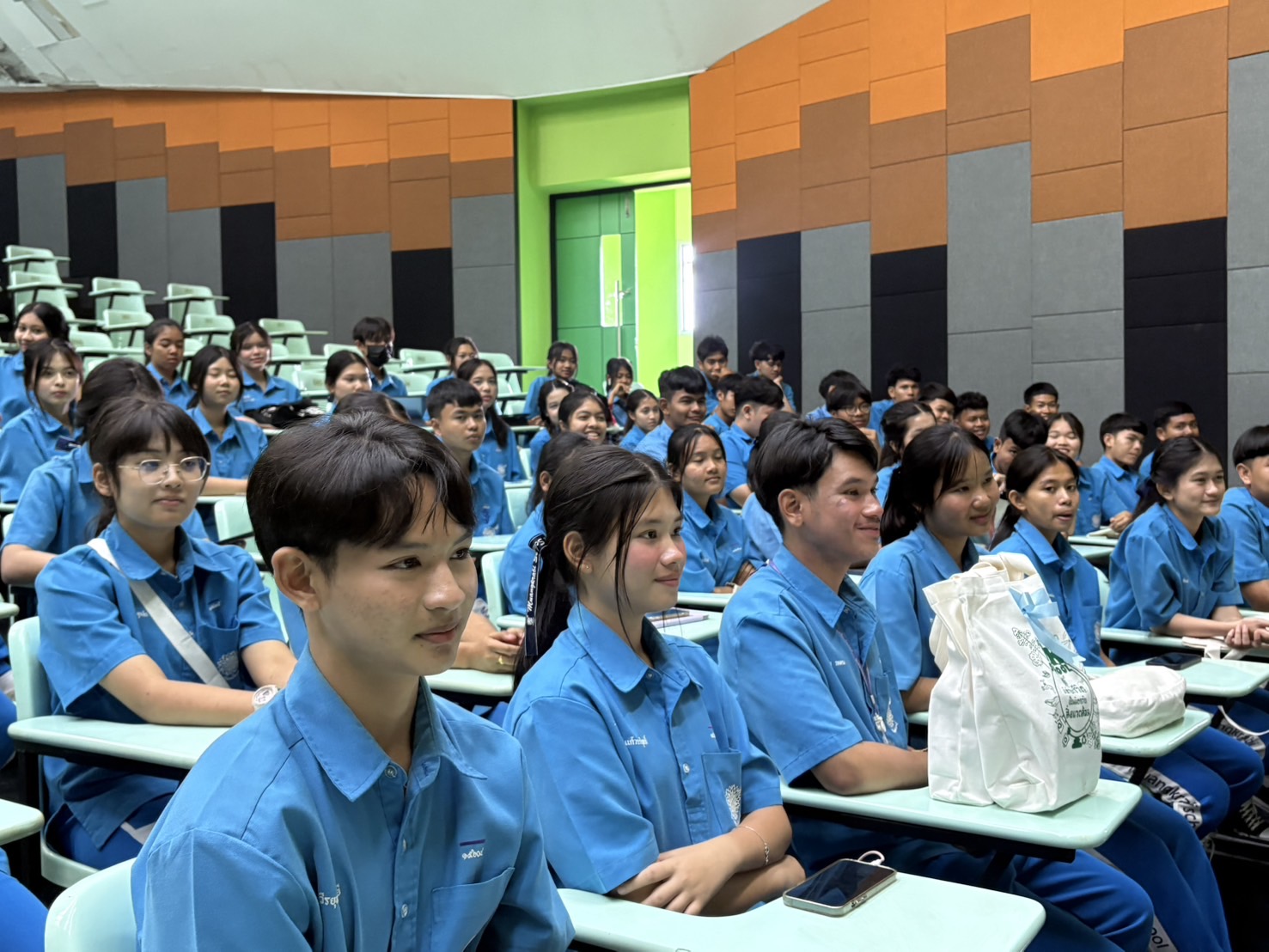 Division of Corporate Communication Welcomes Muangkrabi School Students for Academic Preparation 