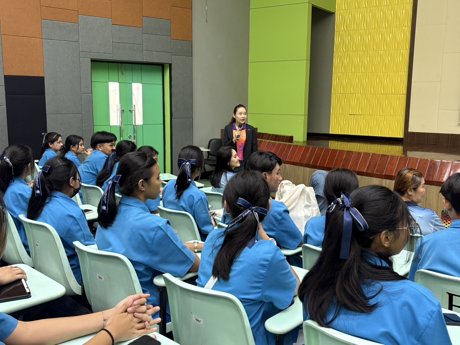 Division of Corporate Communication Welcomes Muangkrabi School Students for Academic Preparation 