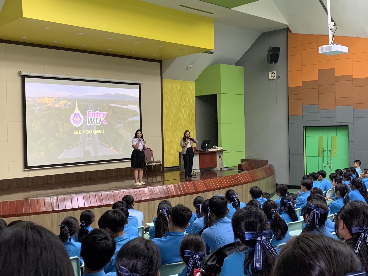 Division of Corporate Communication Welcomes Muangkrabi School Students for Academic Preparation 