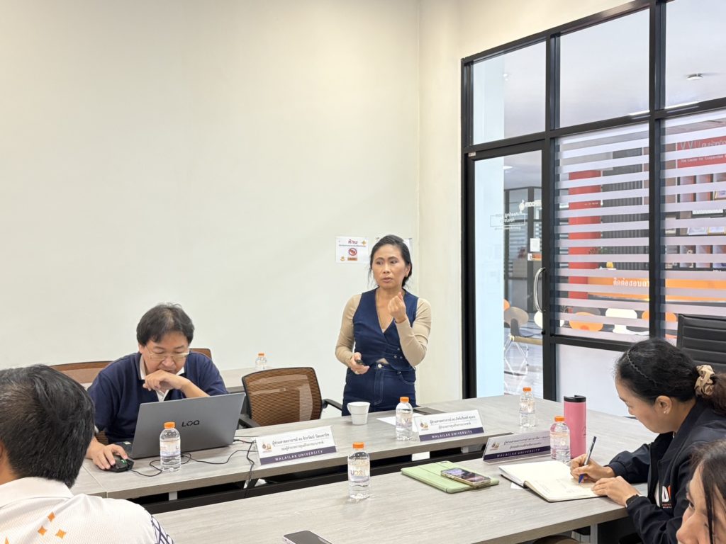 การประชุมที่ DCC ของมหาวิทยาลัยวลัยลักษณ์เกี่ยวกับการสื่อสารประชาสัมพันธ์
