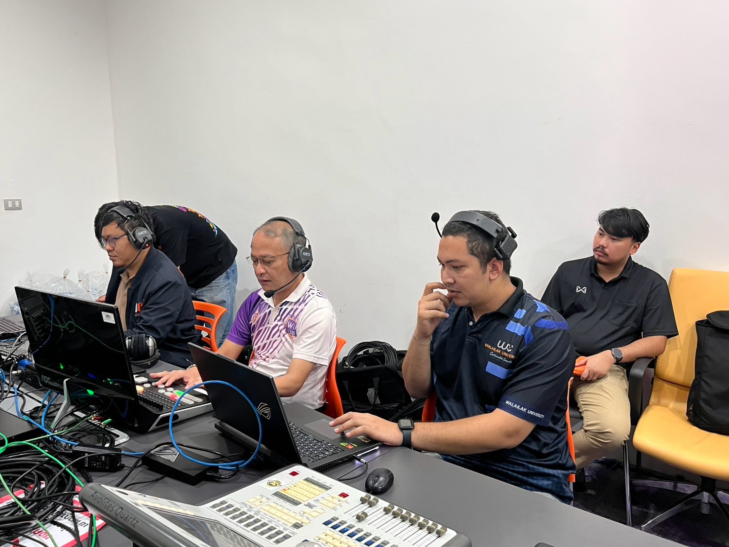 Walailak University Image Communication: Strengthening Ties with the Tha Sala Community