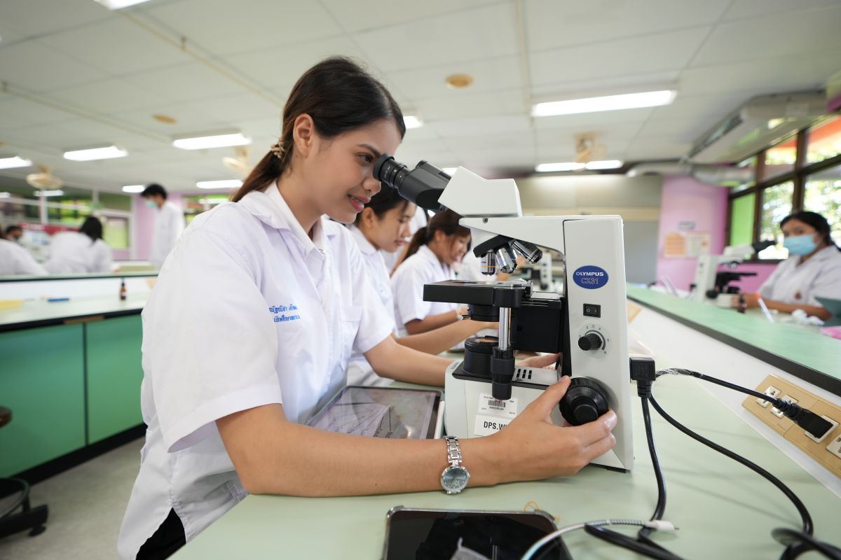 ปฏิบัติการจุลชีววิทยา