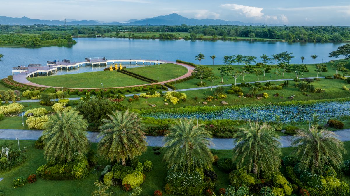 สวนวลัยลักษณ์