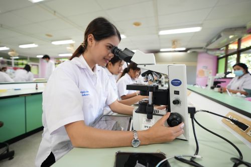 ปฏิบัติการจุลชีววิทยา